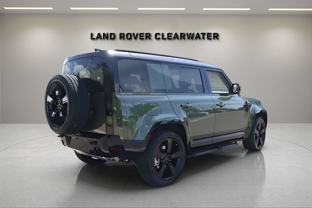 New 2026 Land Rover Defender 110 X-Dynamic SE AWD/4WD image 5