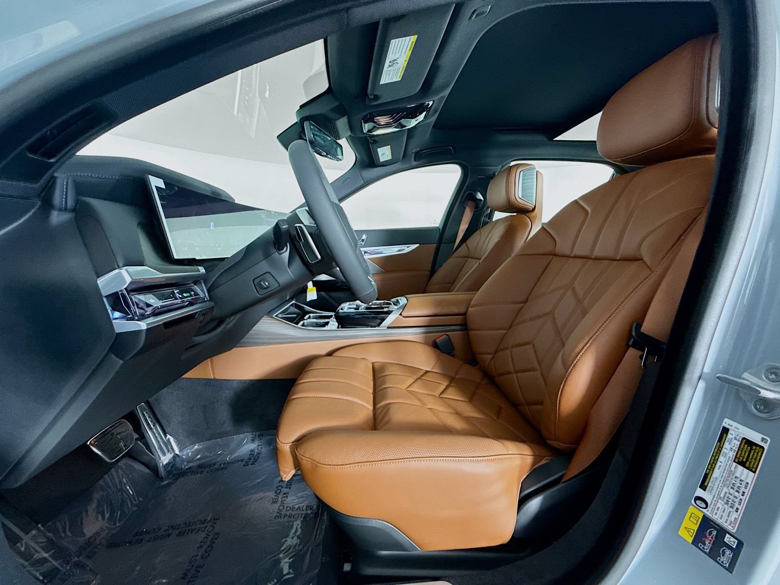New 2026 BMW i7 xDrive60 w/ Executive Package AWD/4WD image 21