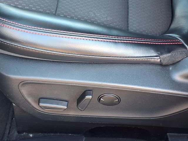 Used 2024 Ford Escape ST-Line w/ Cold Weather Package image 4