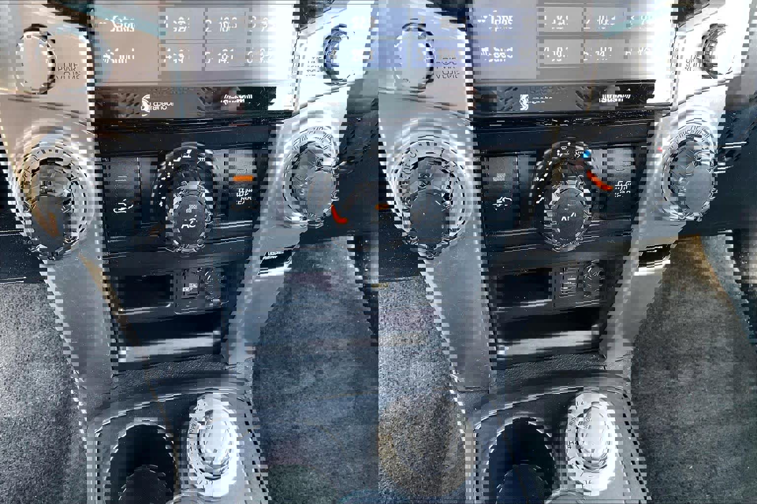 Used 2021 Toyota 4Runner SR5 image 33