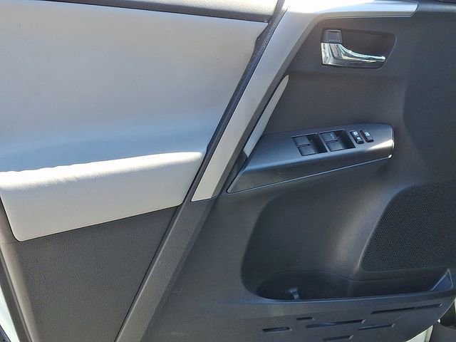 Used 2017 Toyota RAV4 XLE w/ Plus Special Value Package AWD/4WD image 14