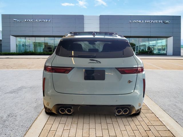 New 2026 Jaguar F-PACE SVR image 5
