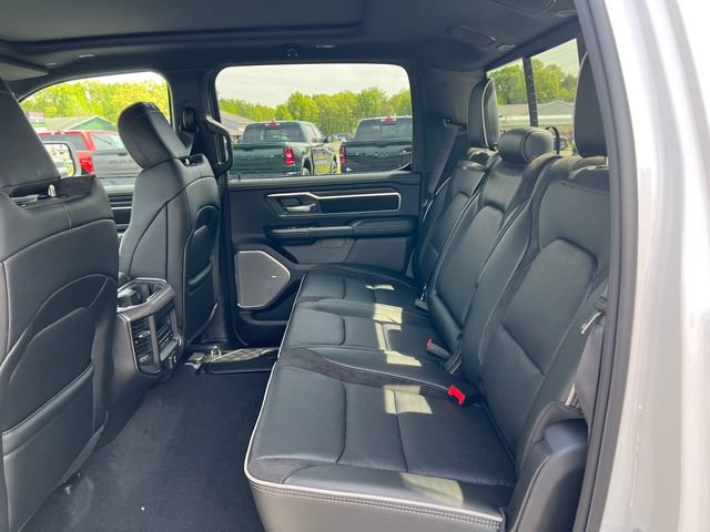 New 2026 RAM 1500 Laramie AWD/4WD image 5