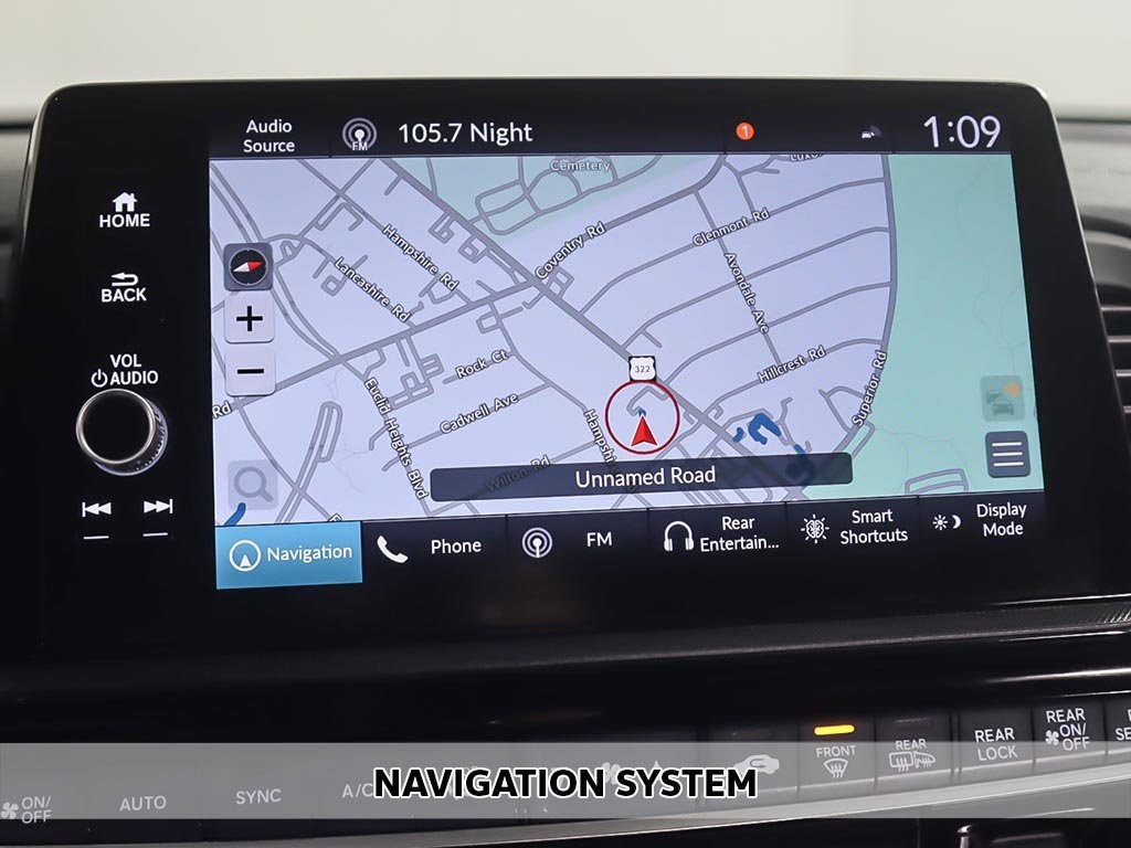 Used 2025 Honda Odyssey Touring image 3