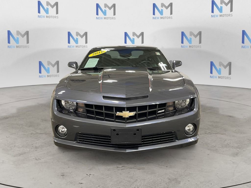 Used 2010 Chevrolet Camaro SS RWD image 8