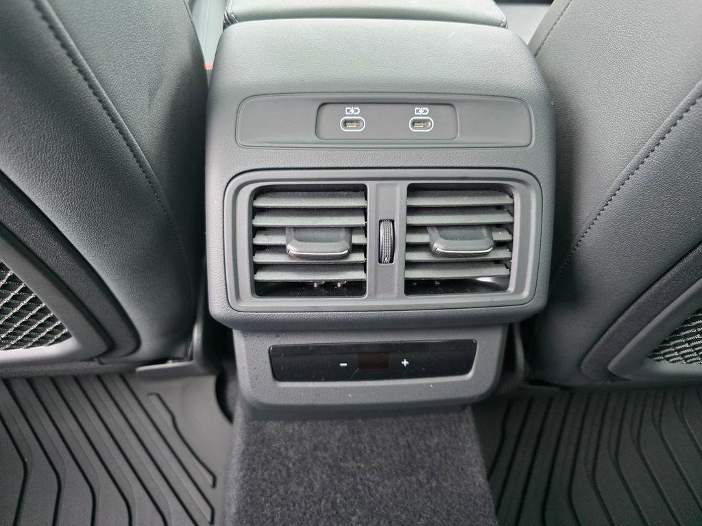 Used 2025 Audi Q5 Premium Plus AWD/4WD image 28