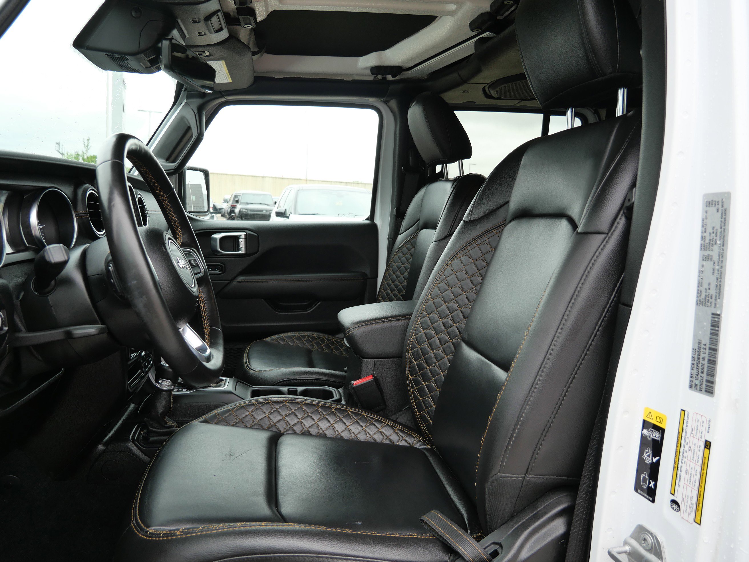 Used 2021 Jeep Wrangler Unlimited Sahara AWD/4WD image 15