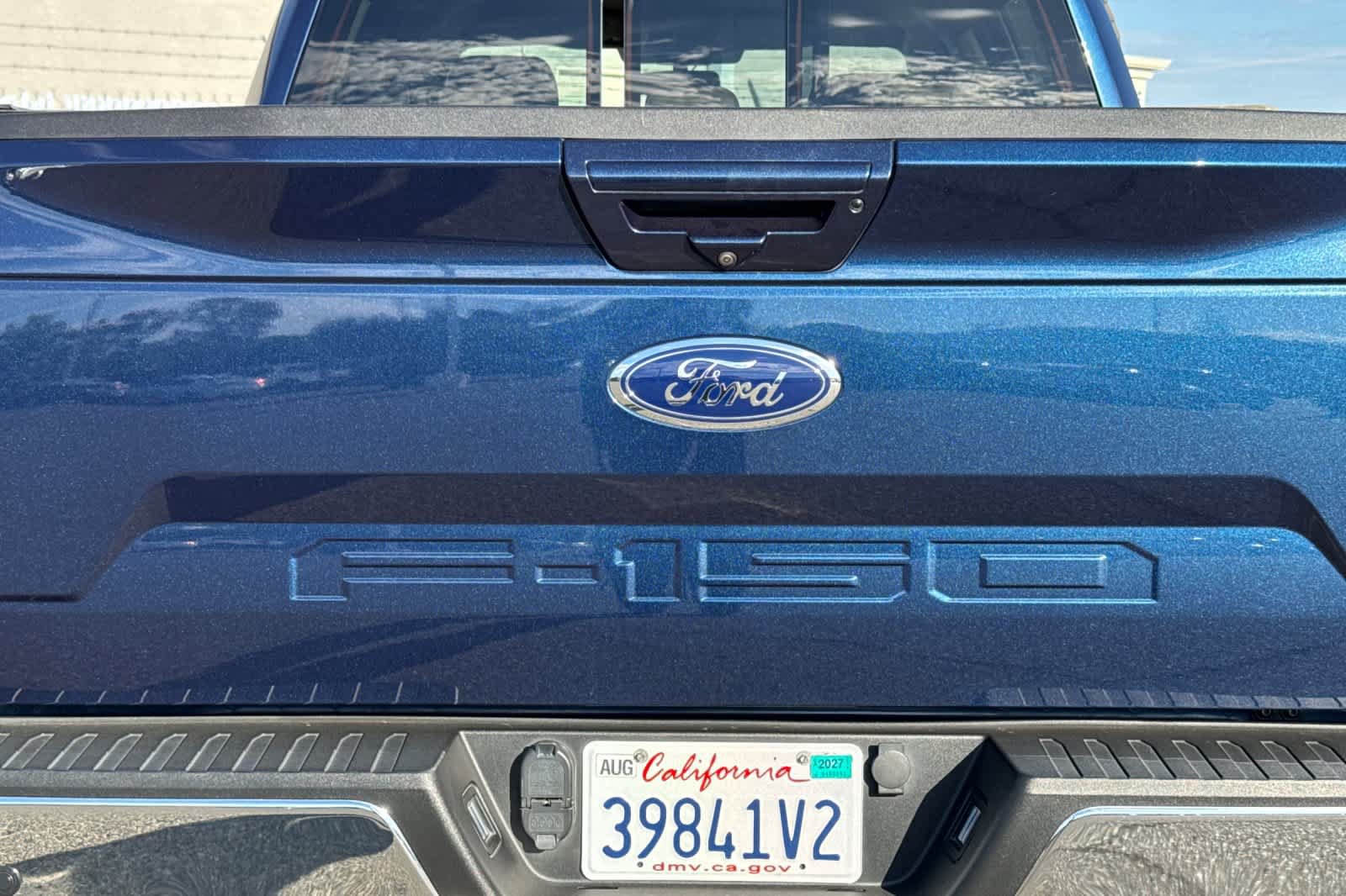 Used 2019 Ford F150 Lariat w/ Equipment Group 501A Mid AWD/4WD image 22