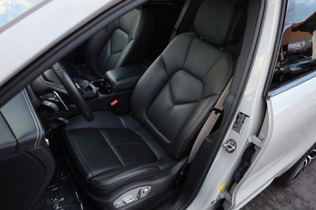 Used 2023 Porsche Macan S image 25