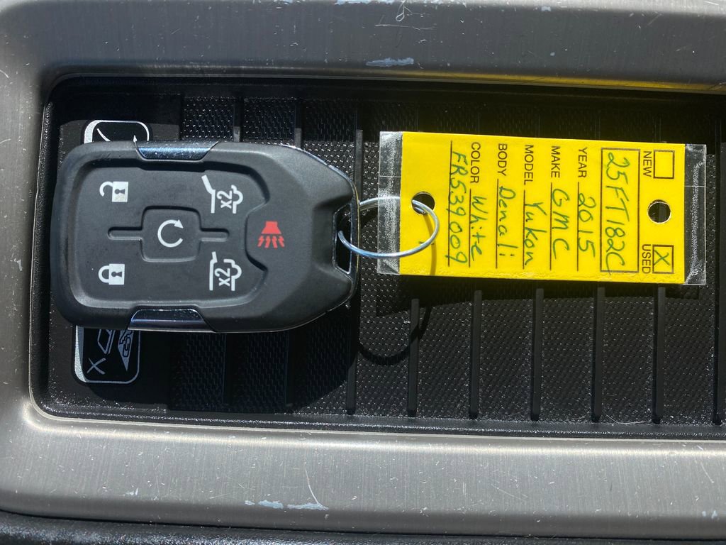 Used 2015 GMC Yukon Denali image 17