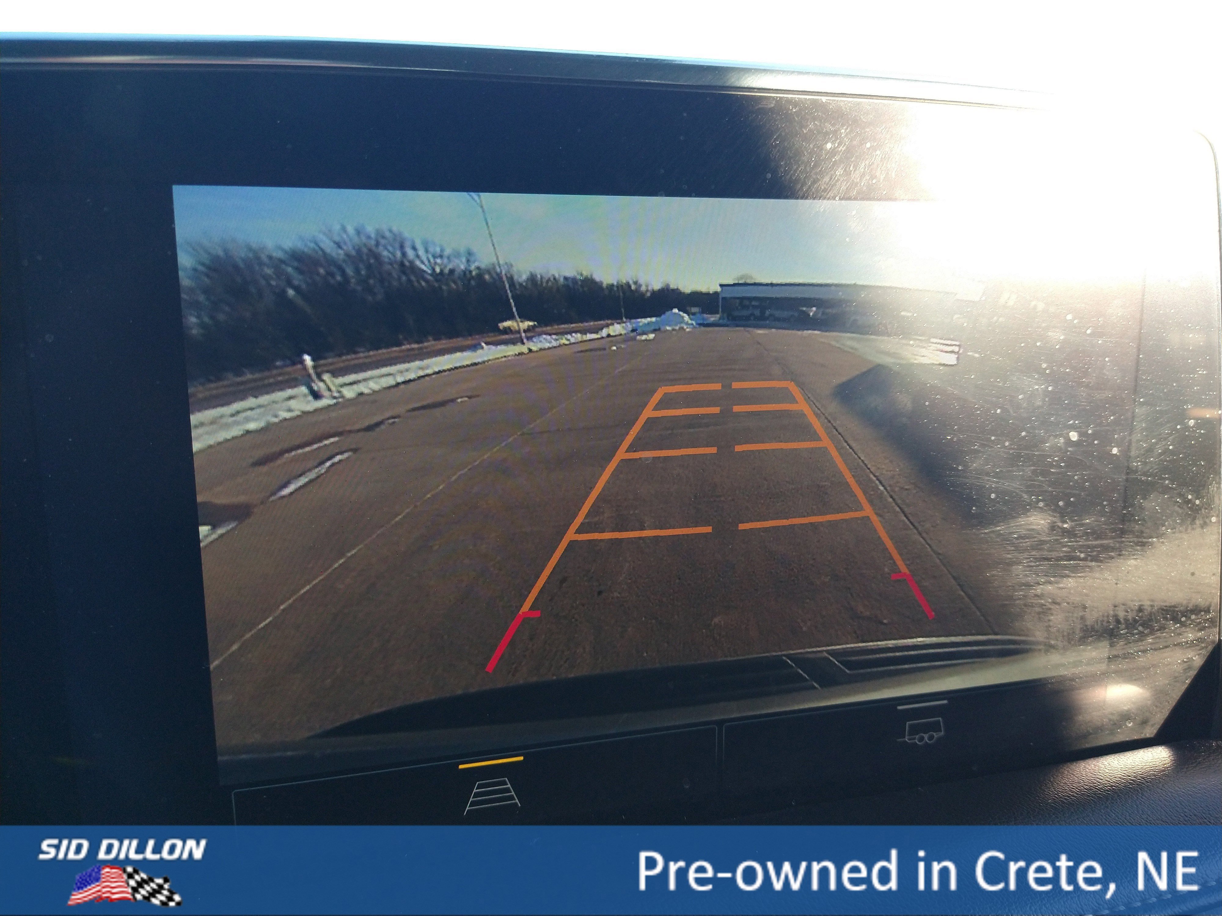 Used 2023 Chevrolet Suburban Premier image 5