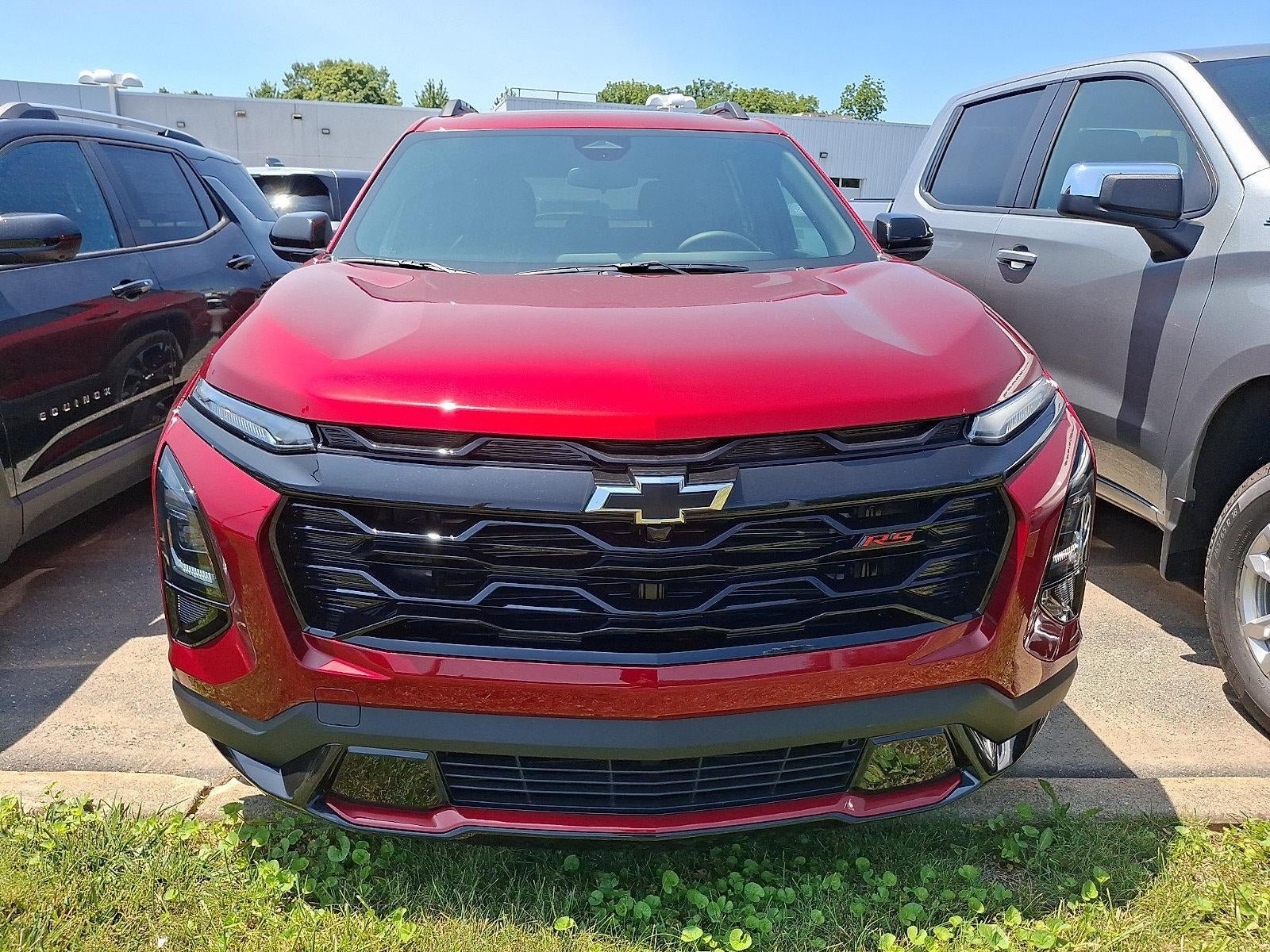 New 2027 Chevrolet Equinox RS w/ Convenience Package III AWD/4WD image 2