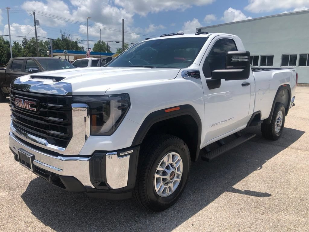 Used 2026 GMC Sierra 2500 Pro AWD/4WD image 2