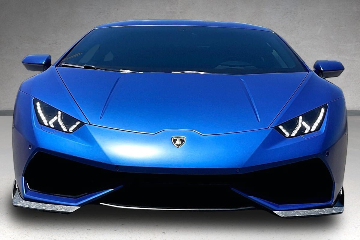 Used 2015 Lamborghini Huracan LP 610-4 AWD/4WD image 3