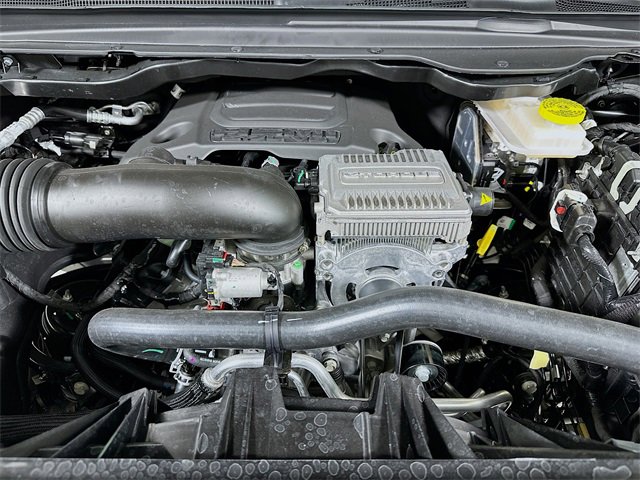 New 2026 RAM 1500 4x4 Crew Cab image 18