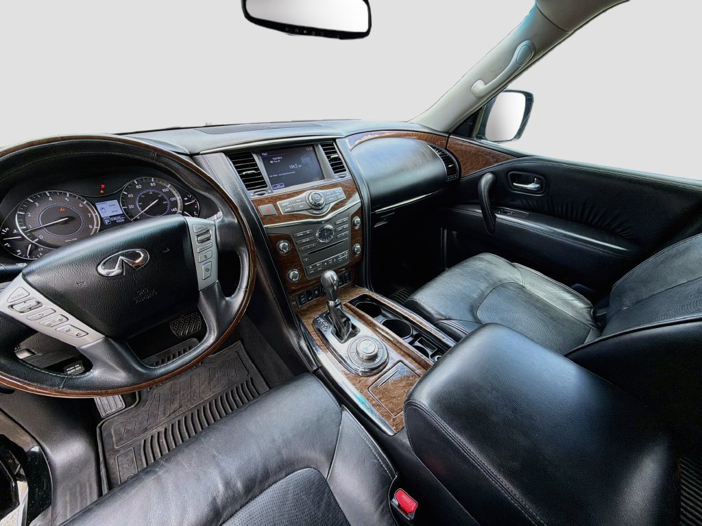 Used 2016 INFINITI QX80 4WD w/ Driver's Assistance Package image 9