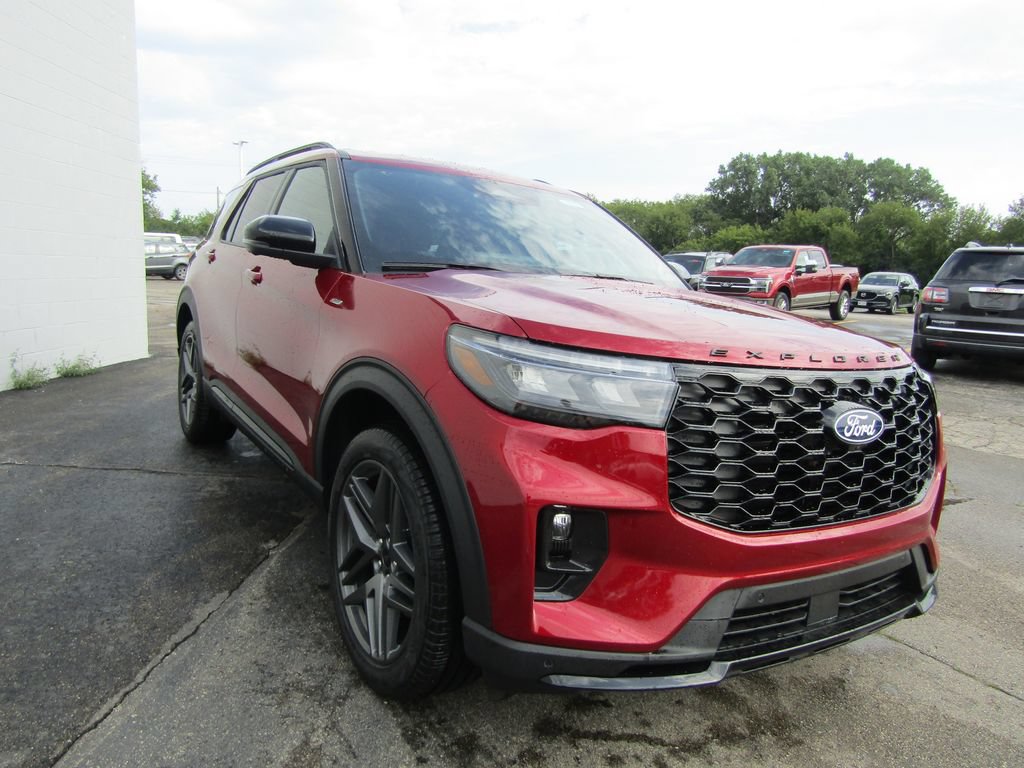 New 2027 Ford Explorer ST-Line w/ Premium Package AWD/4WD image 9