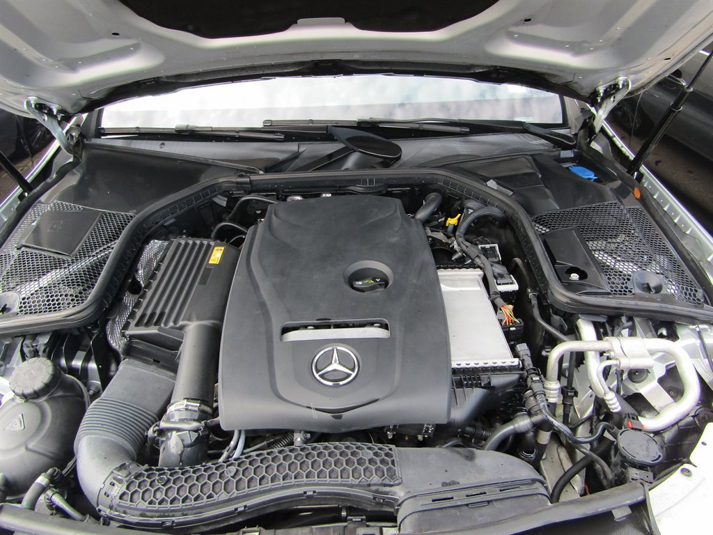 Used 2017 Mercedes-Benz C 300 Sedan image 13