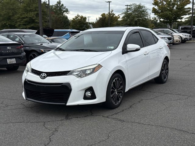 Used 2016 Toyota Corolla S Premium FWD image 5