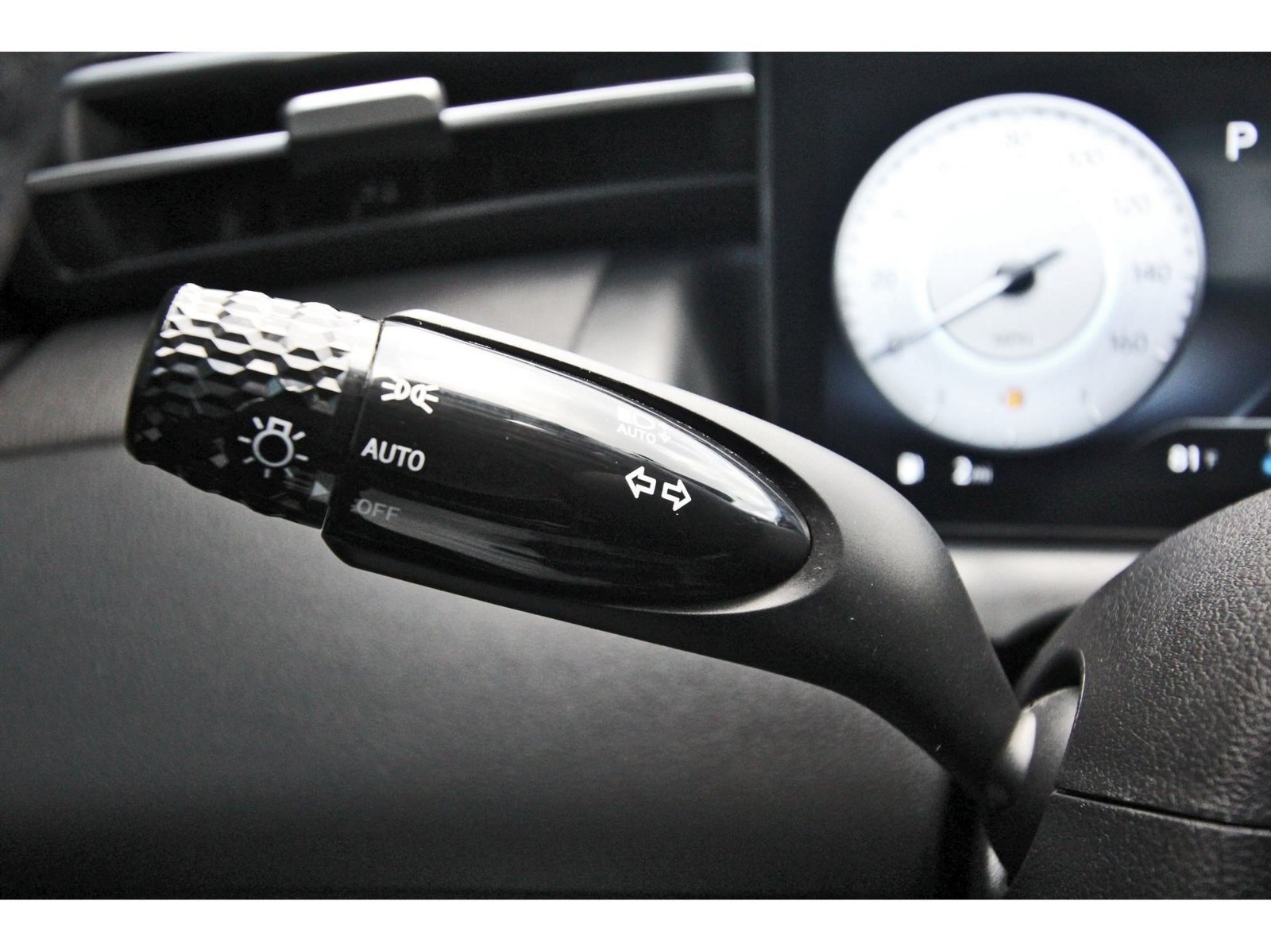 Certified 2024 Hyundai Tucson Limited FWD image 19
