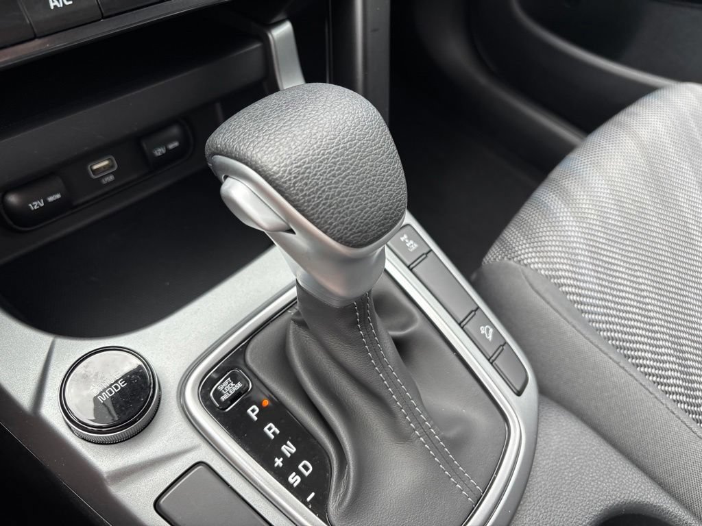 Certified 2024 Kia Seltos LX AWD/4WD image 31