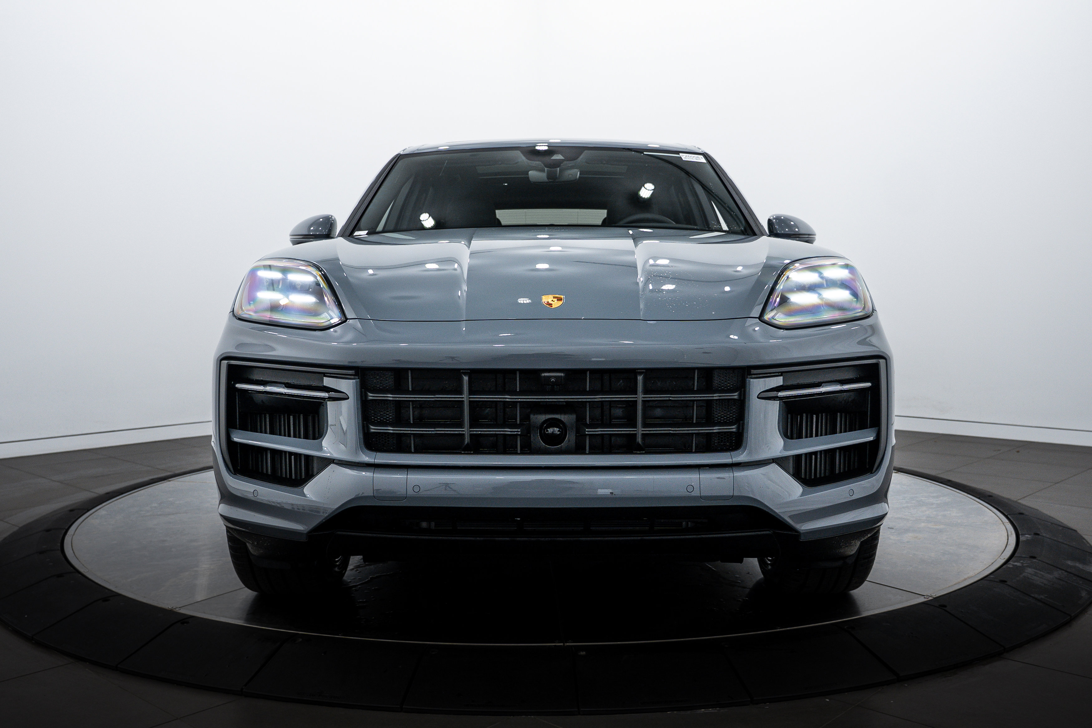 New 2026 Porsche Cayenne S image 10