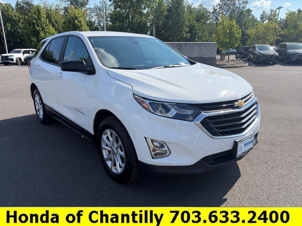 Used 2020 Chevrolet Equinox LS w/ LS Convenience Package AWD/4WD image 1