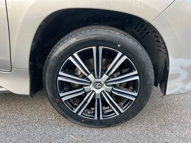Used 2019 Lexus LX 570 570 image 40