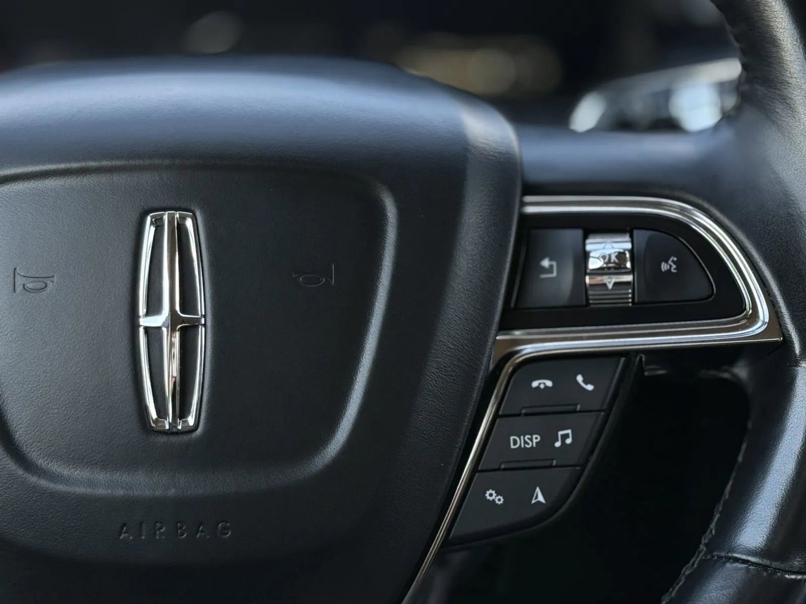 Used 2023 Lincoln Nautilus Reserve w/ Equipment Group 201A image 24