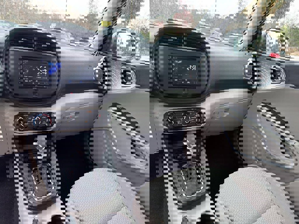 Used 2022 Kia Soul LX image 24