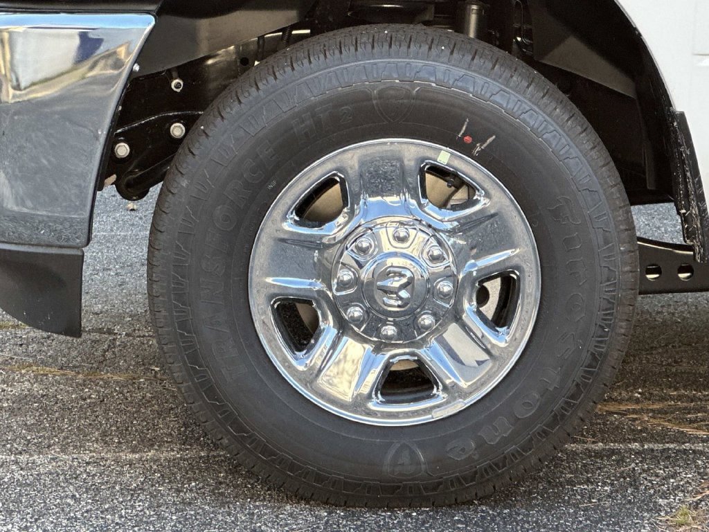 New 2026 RAM 2500 Tradesman AWD/4WD image 8
