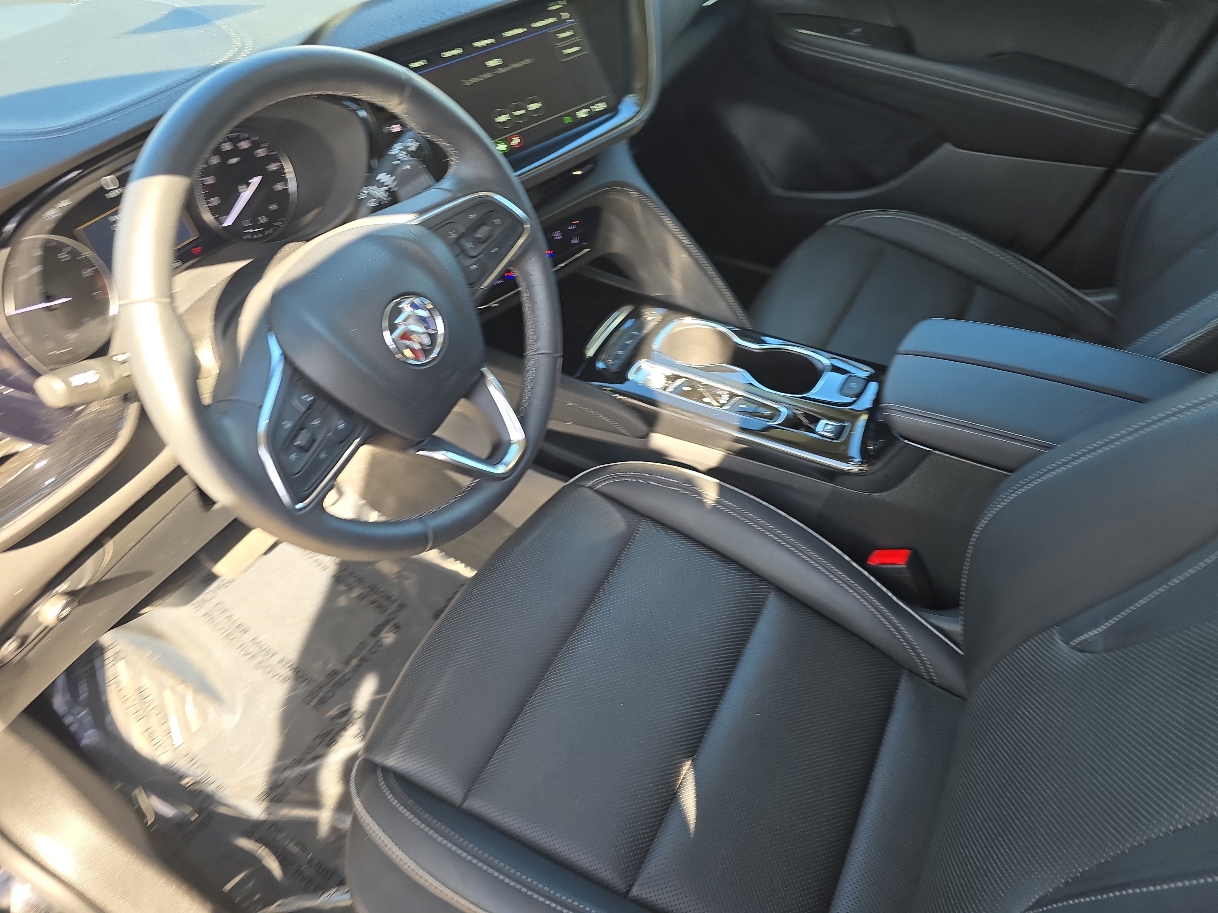 Used 2023 Buick Envision Essence image 19