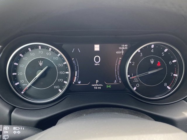 New 2024 Maserati Levante GT Ultima image 24