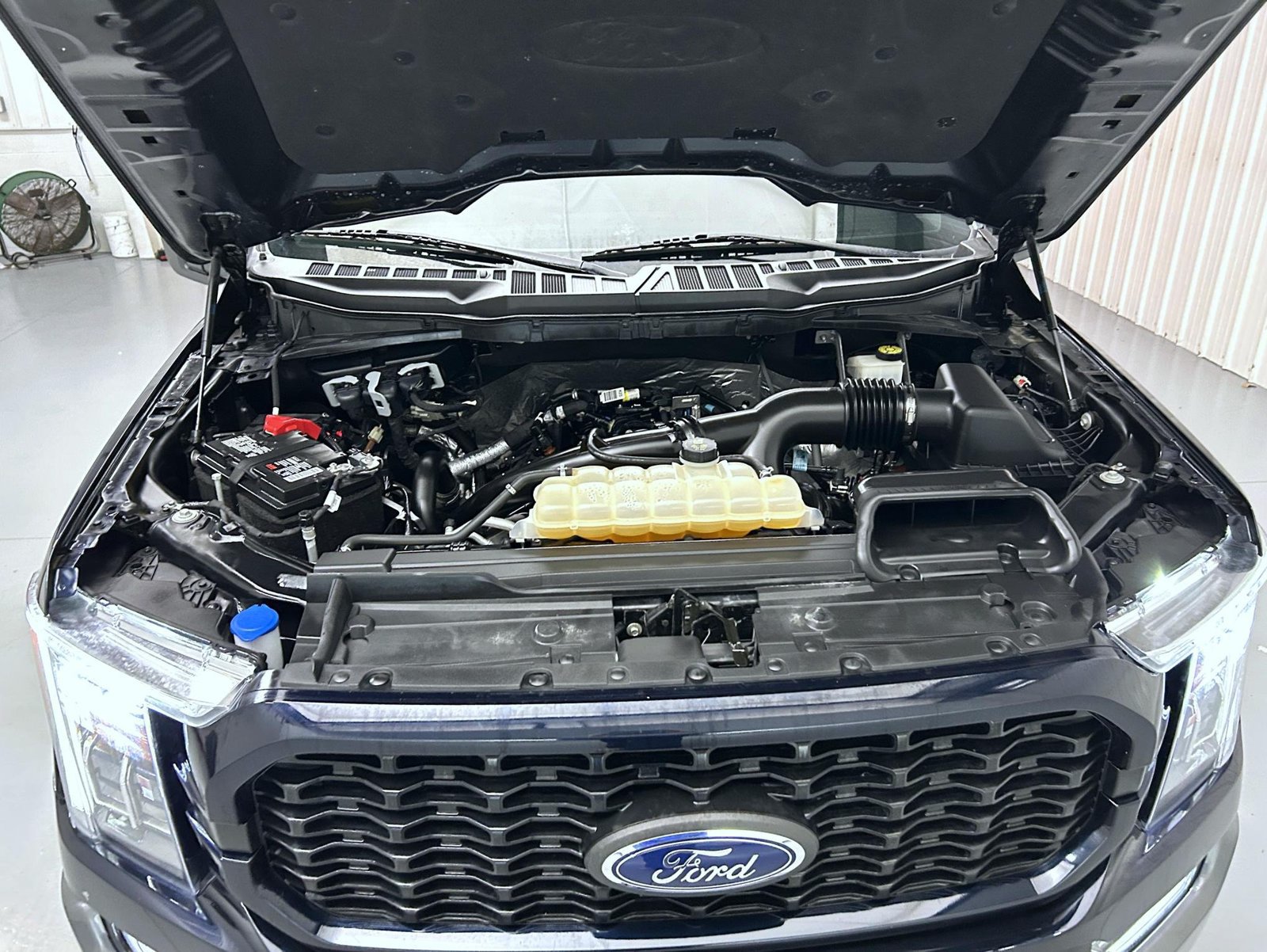 Used 2023 Ford F150 XLT w/ Equipment Group 302A High AWD/4WD image 23