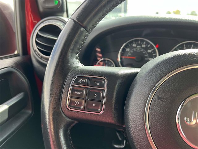 Used 2018 Jeep Wrangler Unlimited Sport w/ Connectivity Group image 14