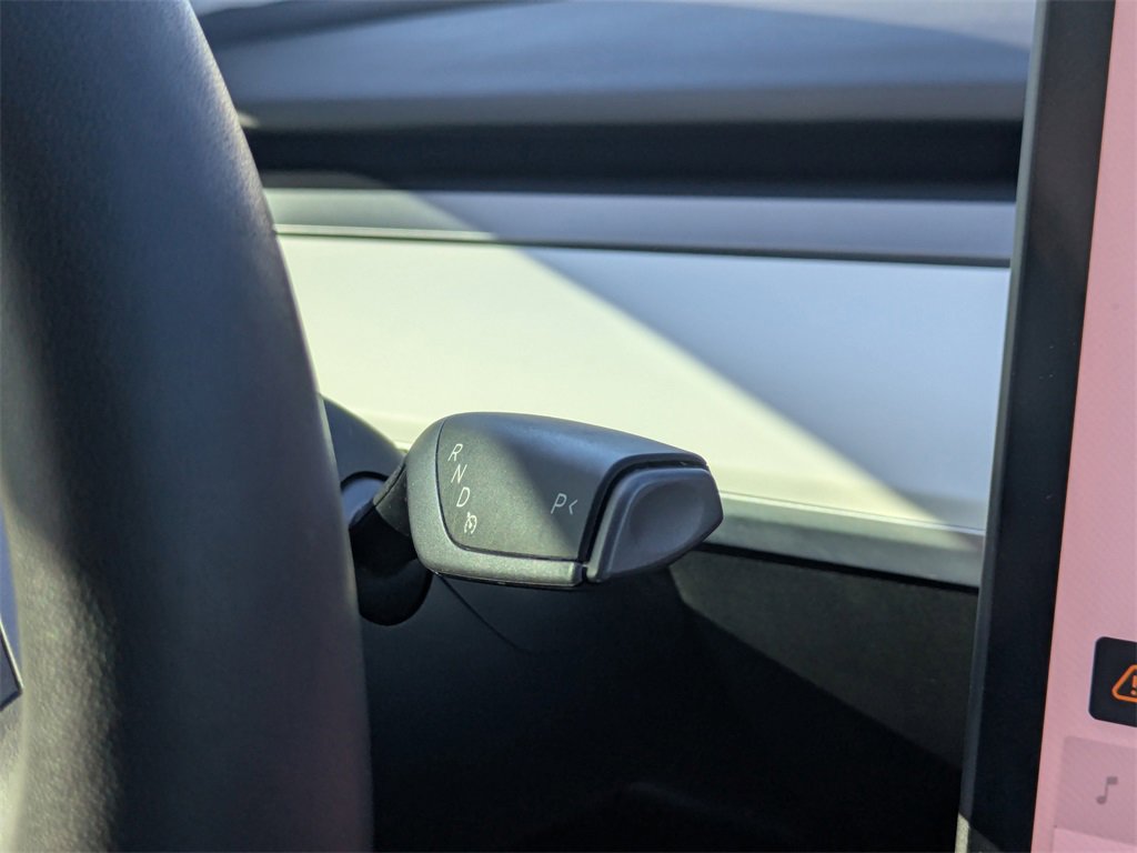 Used 2021 Tesla Model Y Performance image 20