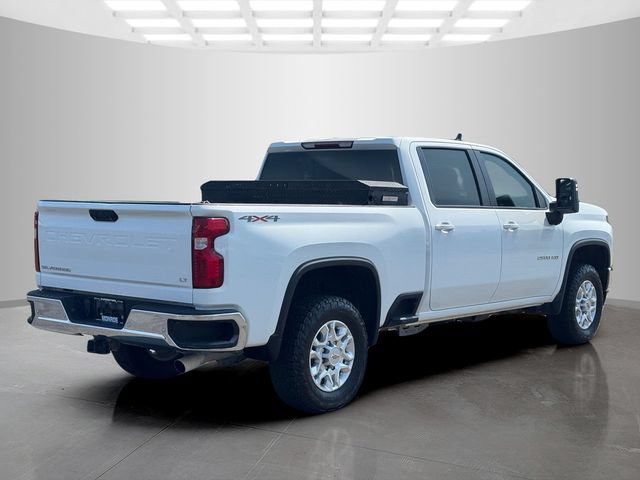 Used 2022 Chevrolet Silverado 2500 LT w/ Convenience Package AWD/4WD image 7