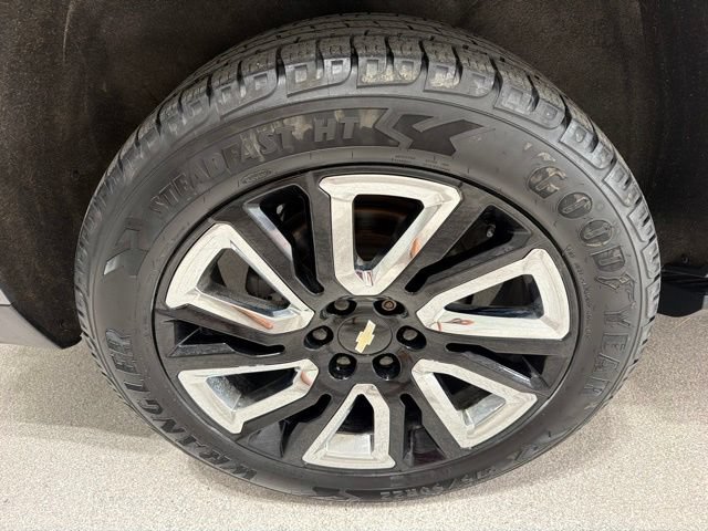 Certified 2021 Chevrolet Tahoe High Country w/ Premium Package AWD/4WD image 7