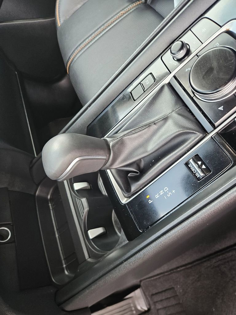 Used 2025 MAZDA CX-50 AWD 2.5 Hybrid w/ Premium Pkg image 29