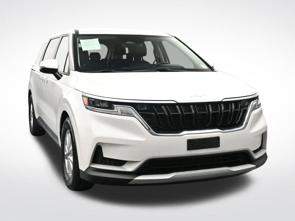 Used 2022 Kia Carnival LX FWD image 7