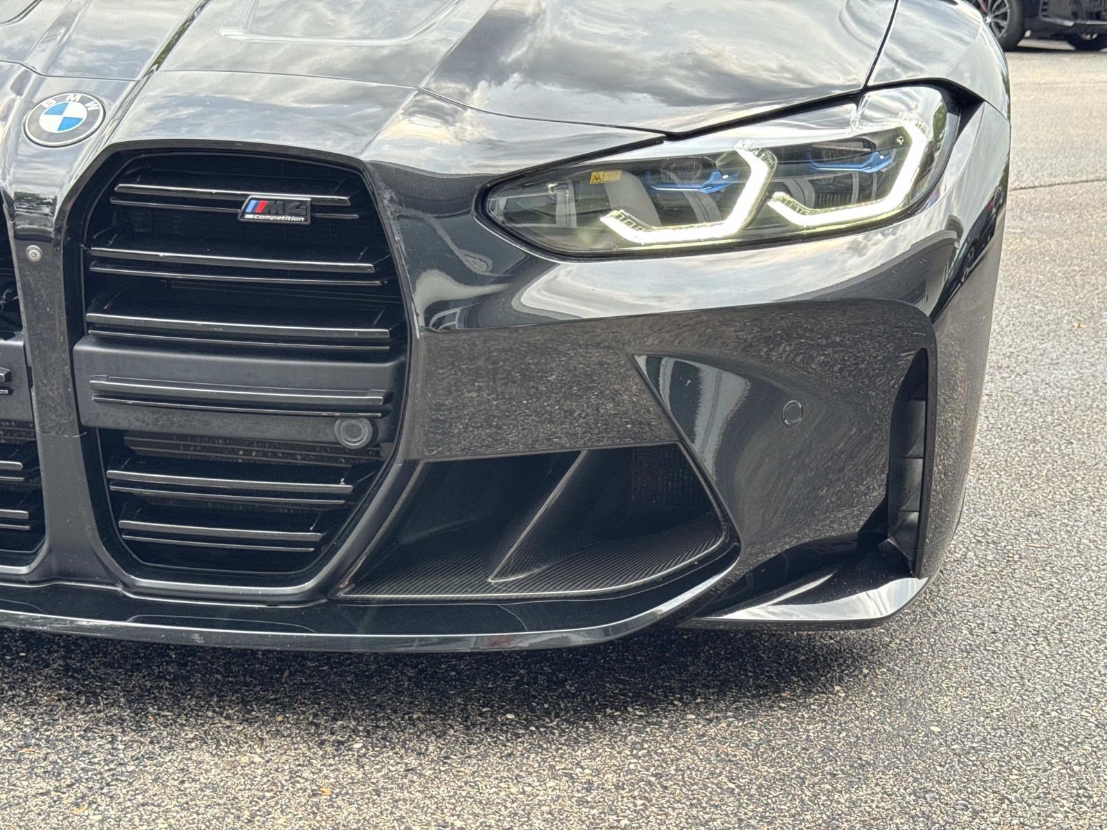 Used 2022 BMW M4 xDrive Competition w/ M Carbon Exterior Package AWD/4WD image 9