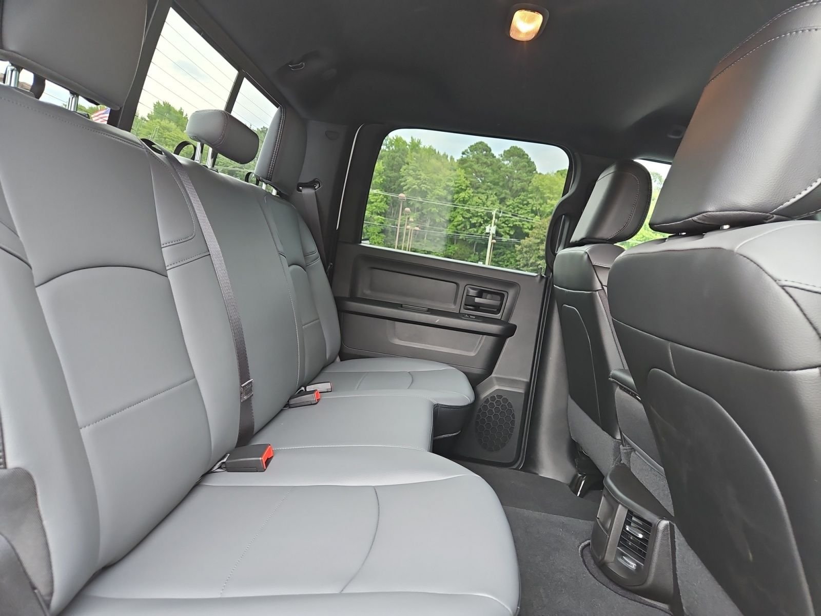 New 2026 RAM 2500 Tradesman AWD/4WD image 17