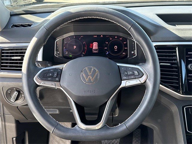 Used 2023 Volkswagen Atlas SE image 18