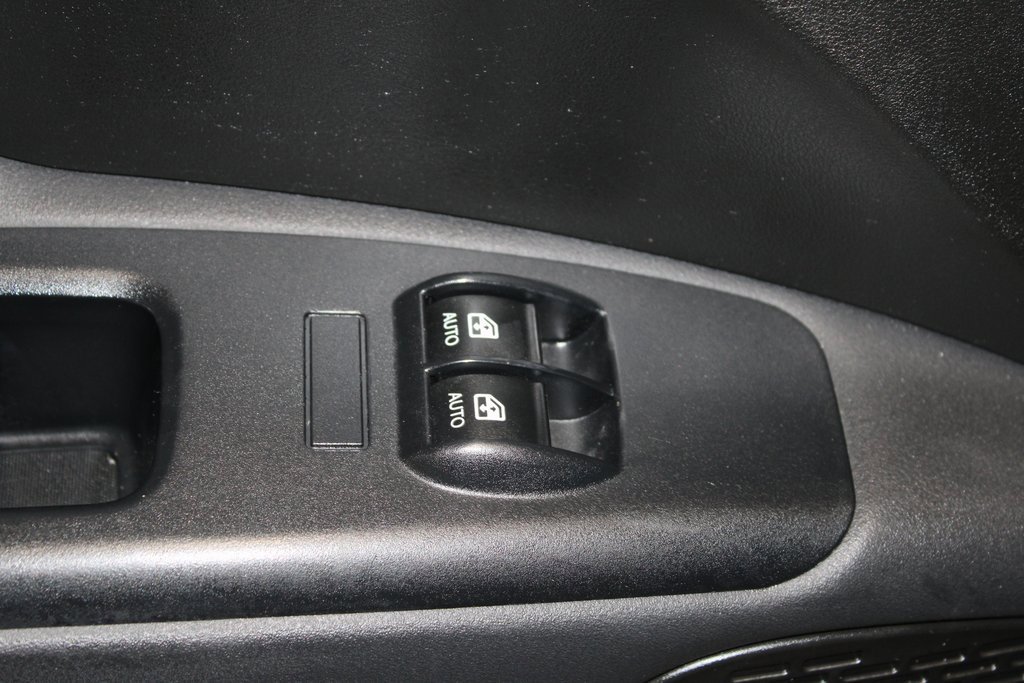 Used 2022 RAM ProMaster City Wagon image 9