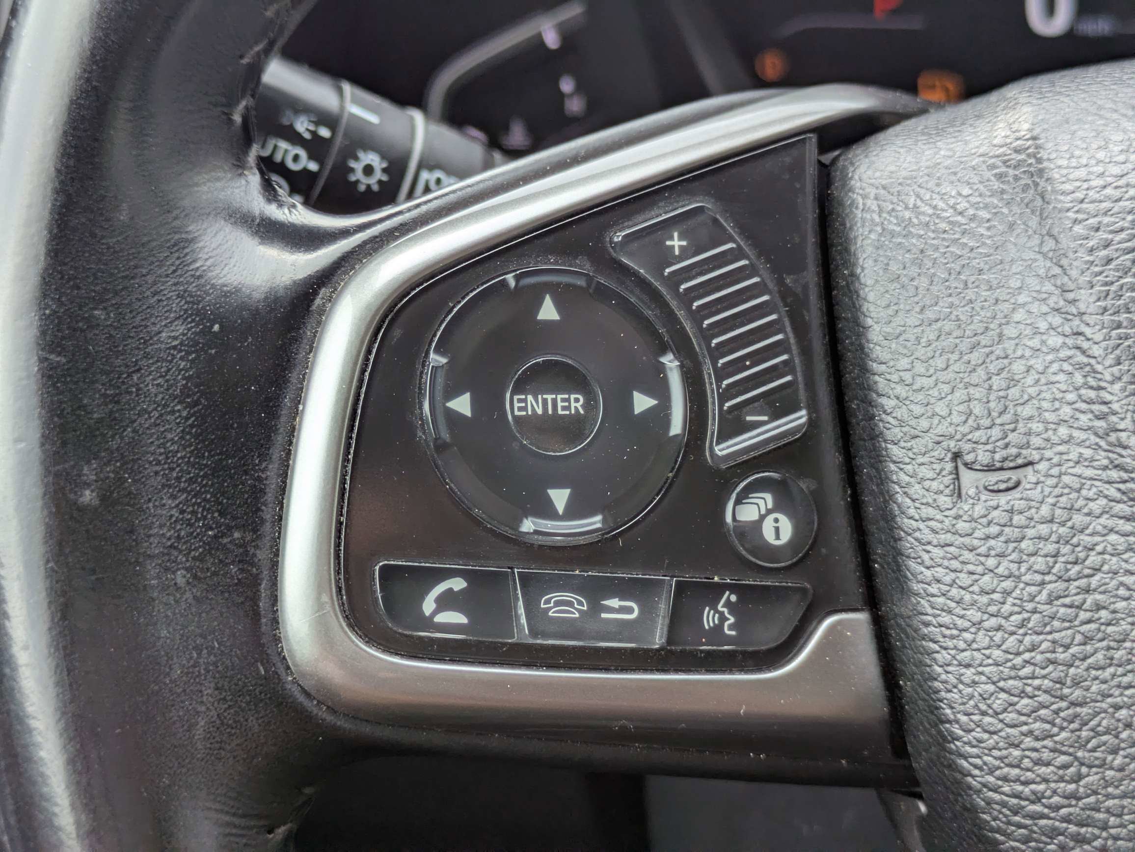 Used 2017 Honda CR-V EX-L image 16
