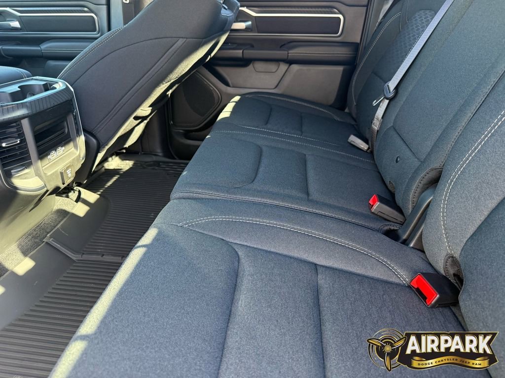 New 2026 RAM 1500 4x4 Crew Cab image 25