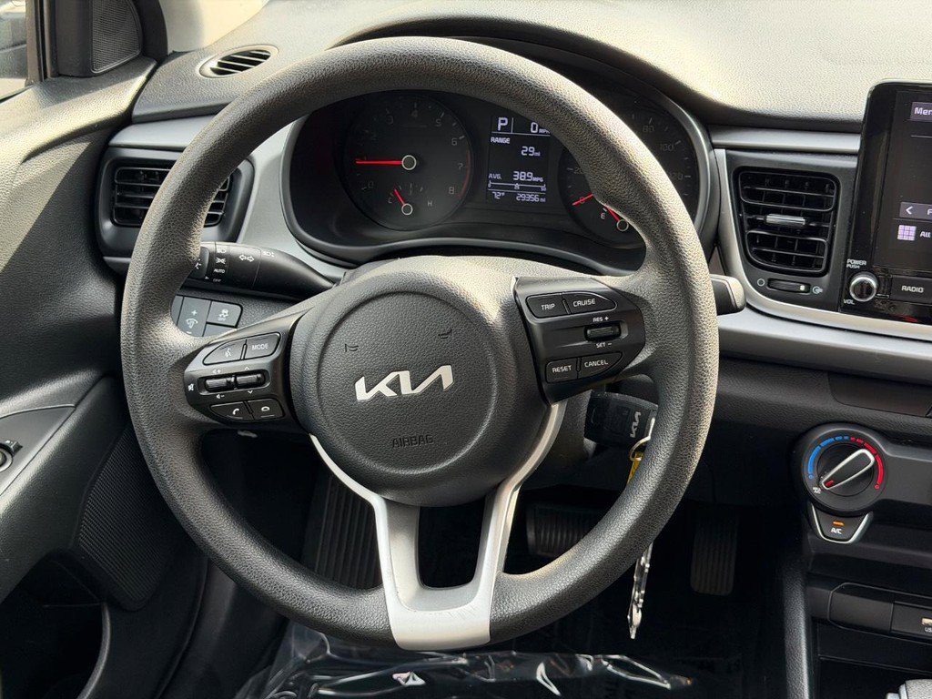 Used 2022 Kia Rio S image 12