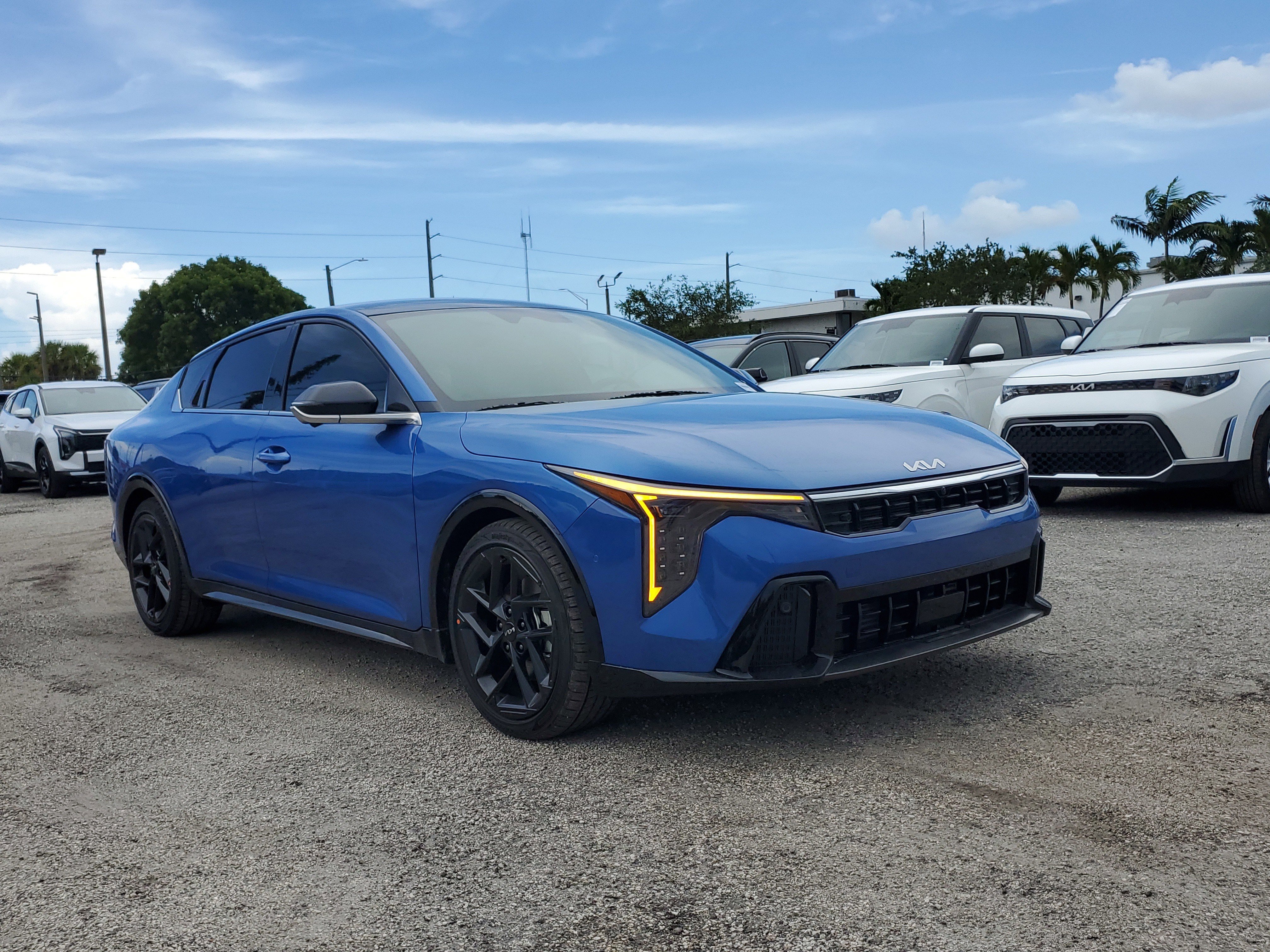 New 2025 Kia K4 GT-Line Turbo