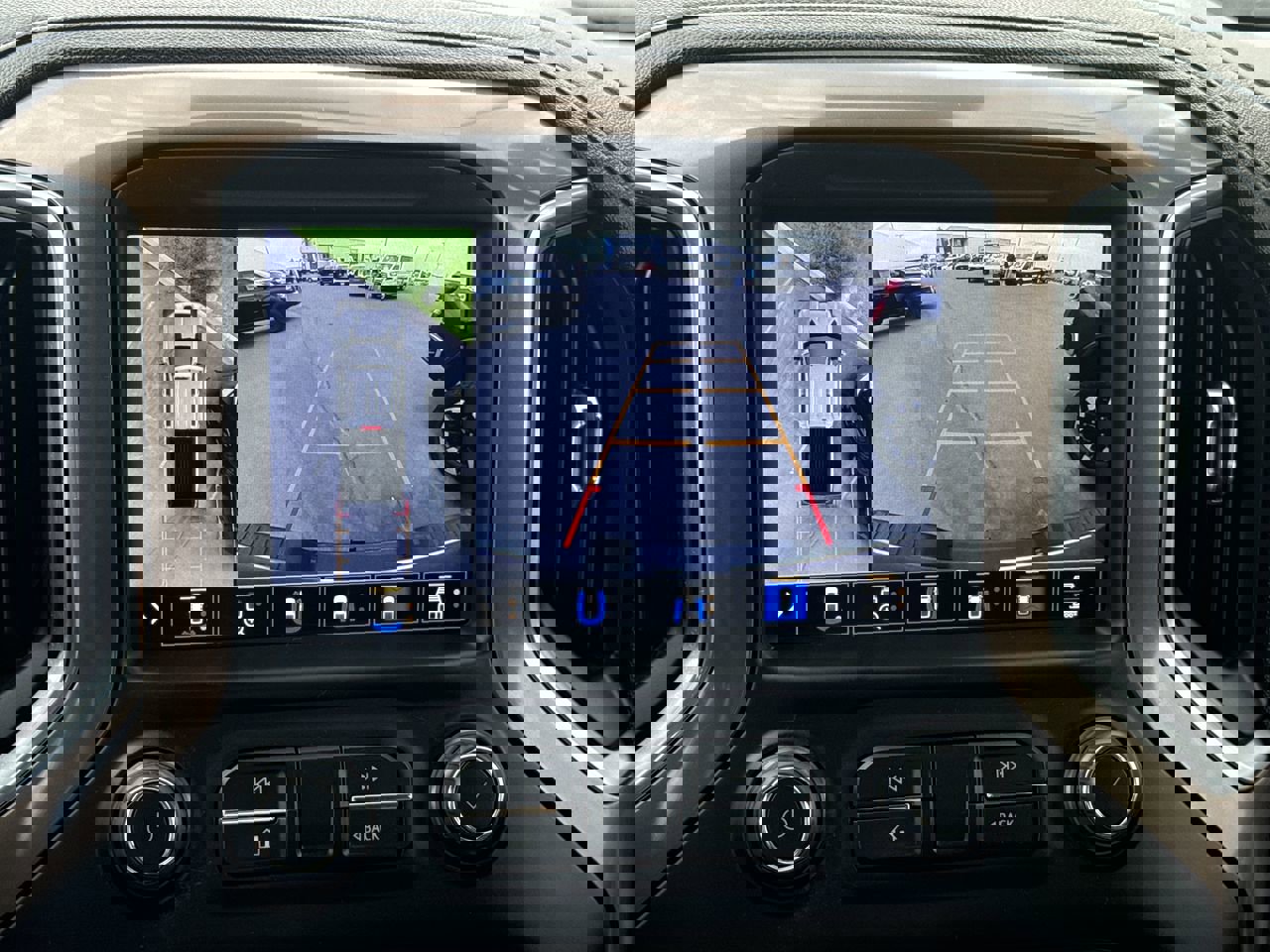 Used 2022 Chevrolet Silverado 3500 High Country w/ LPO, Hitch Package image 14