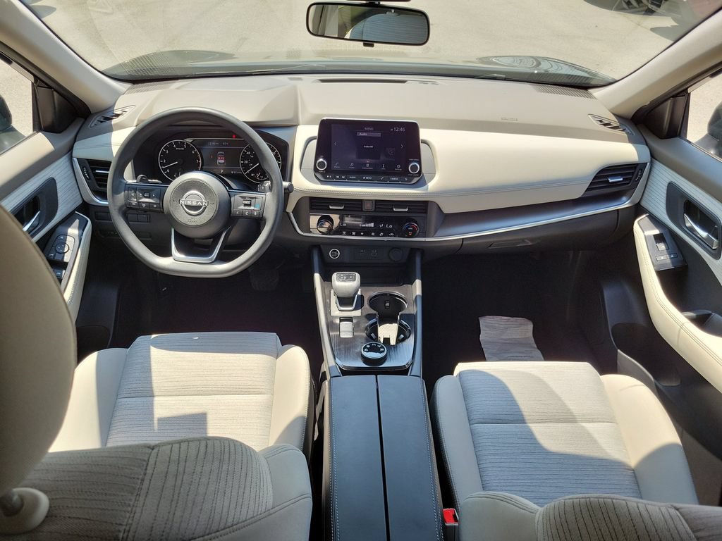 Used 2023 Nissan Rogue SV AWD/4WD image 12